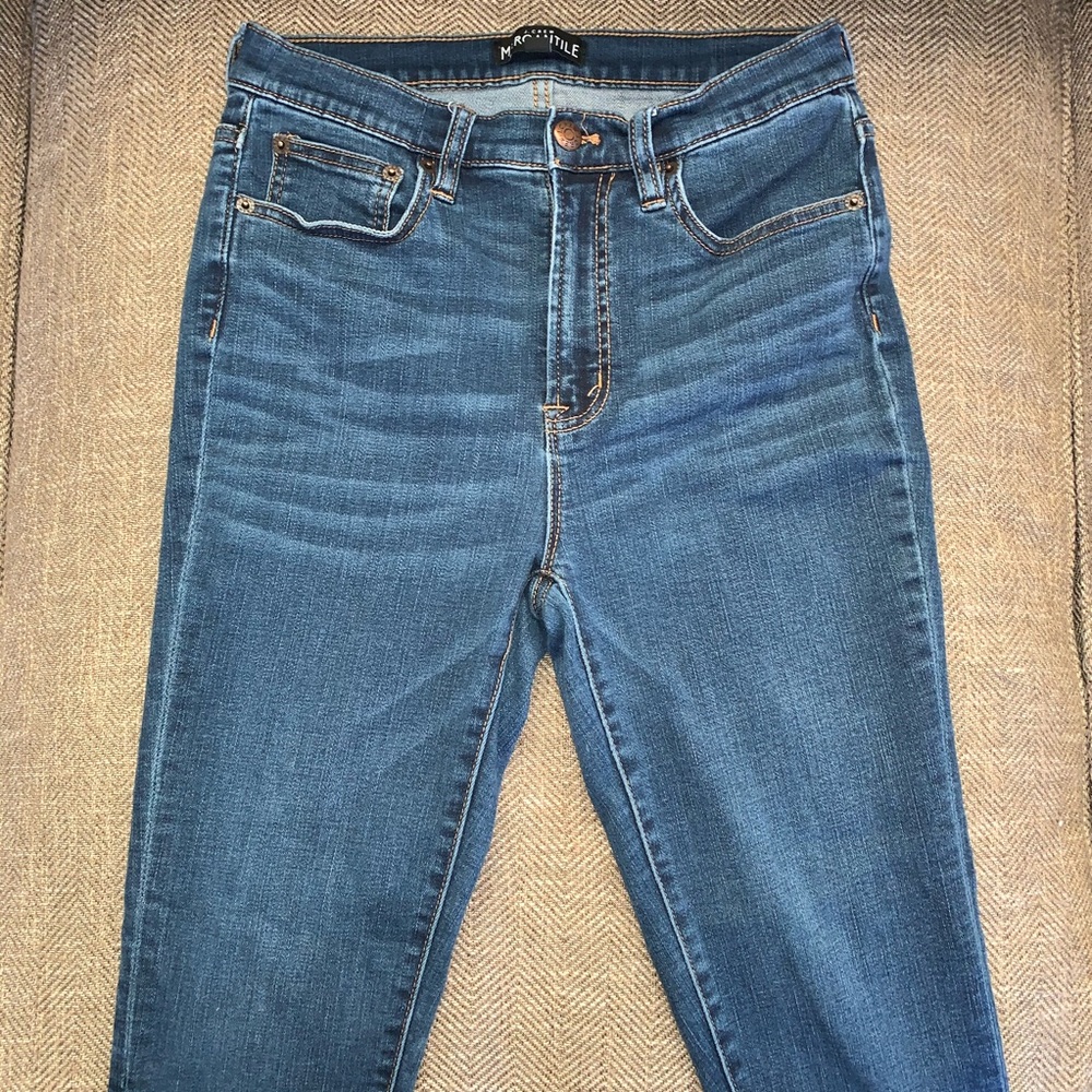 EUC J Crew Skinny Jeans Size 28.